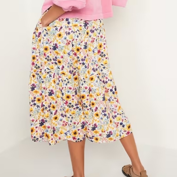 Colorful Floral Midi Skirt - Picture 5 of 10